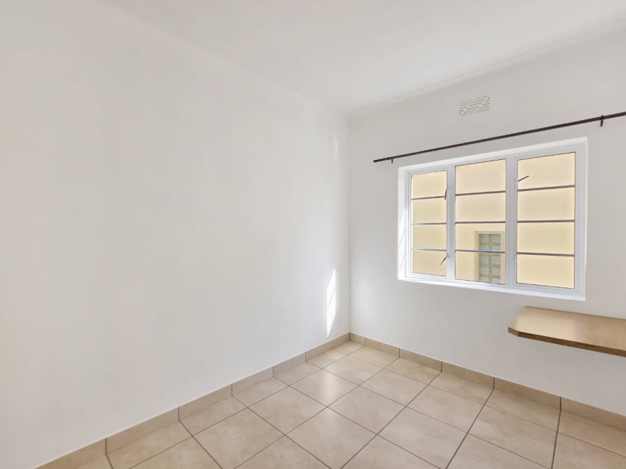 3 Bedroom Property for Sale in Zonnebloem Western Cape
